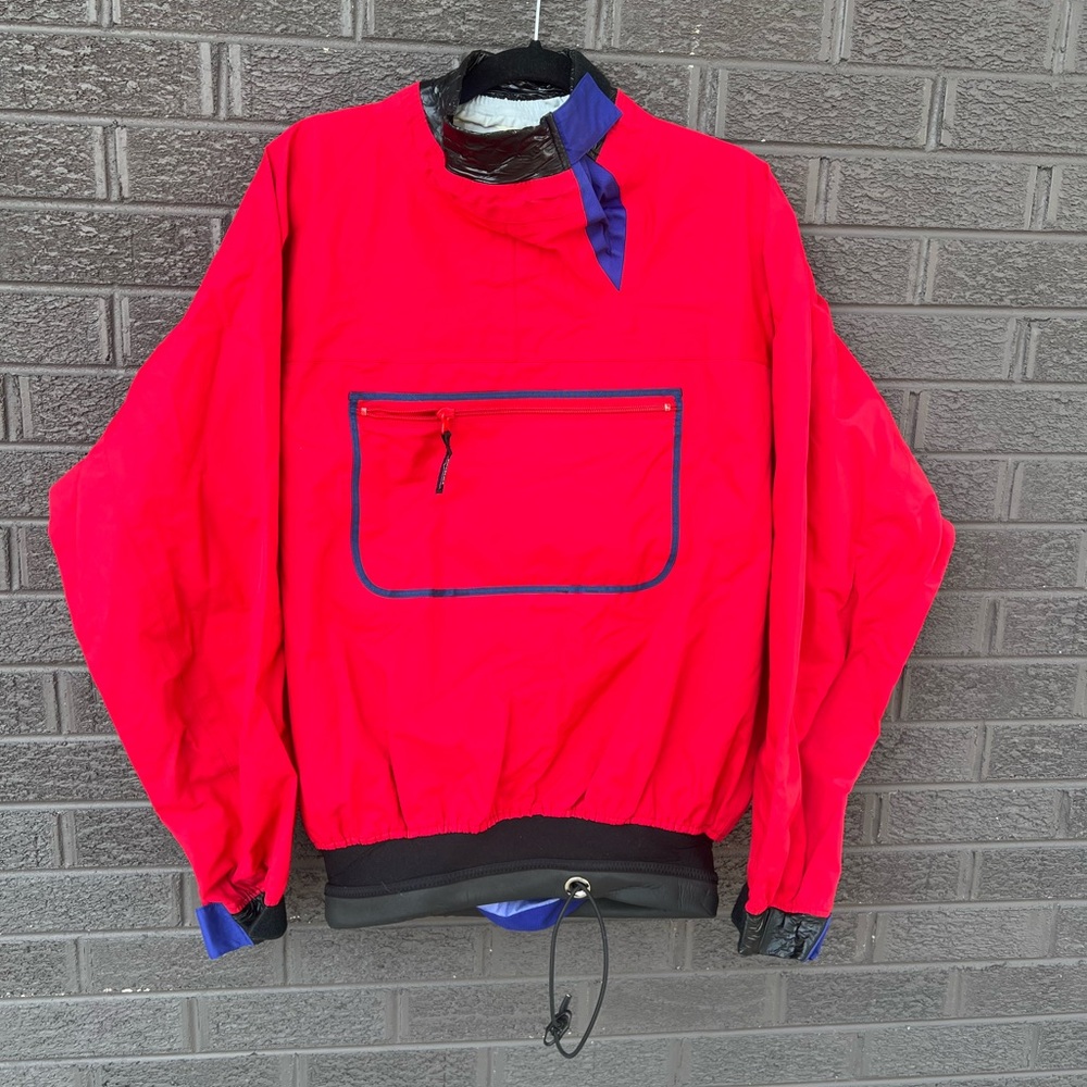 Patagonia Vintage Red foul Weather gear jacket Sz L   with Blue Trim